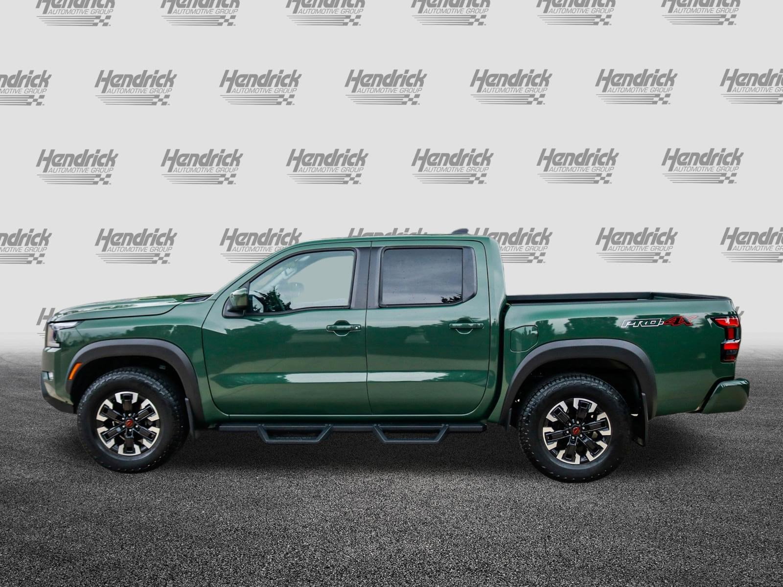 2023 Nissan Frontier PRO-4X photo 4