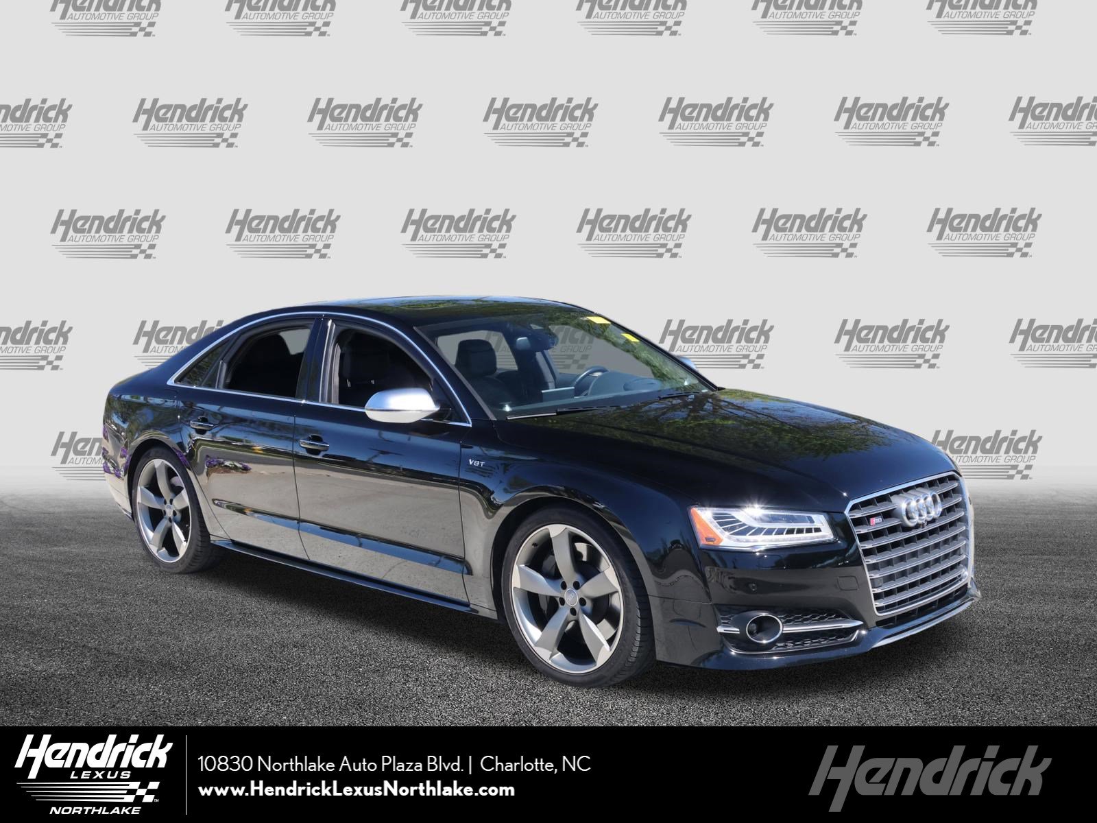 2016 Audi S8 Sedan 