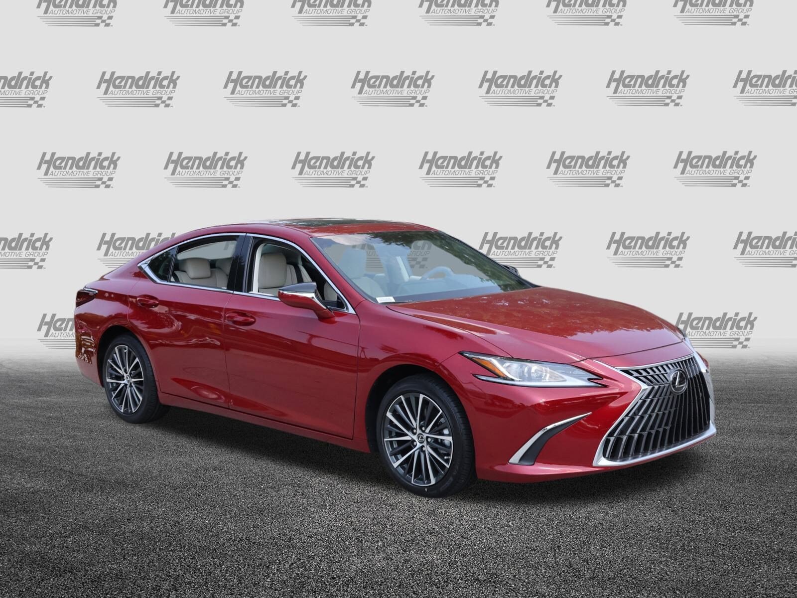 2025 Lexus ES 350 photo 2