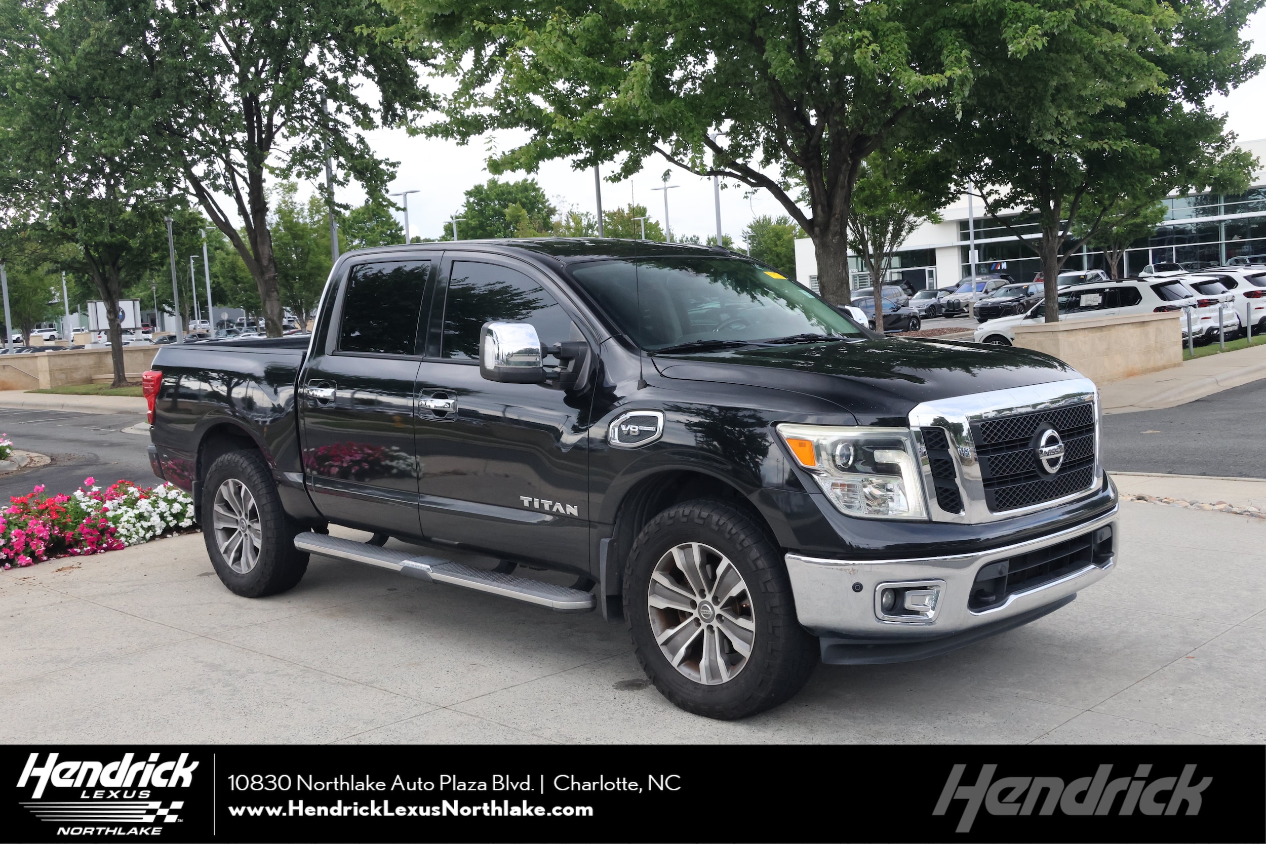 Nissan Titan SL 4x4 Crew Cab