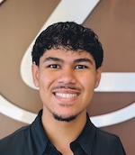 Staff member Thalles De Oliveira from ID_12b25d445cc7