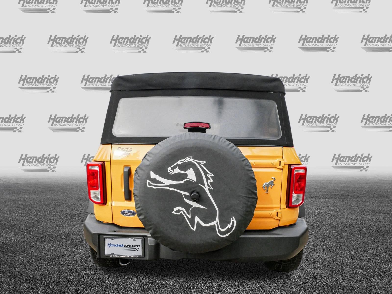 2022 Ford Bronco Base 4 Door 4x4 photo 3