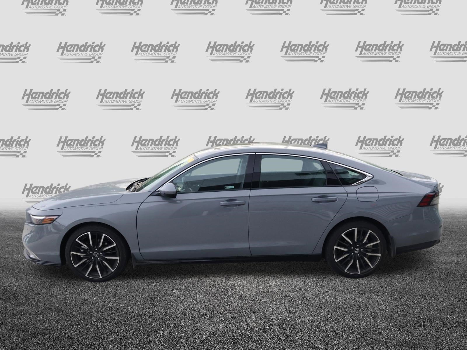 2023 Honda Accord Hybrid Touring photo 4