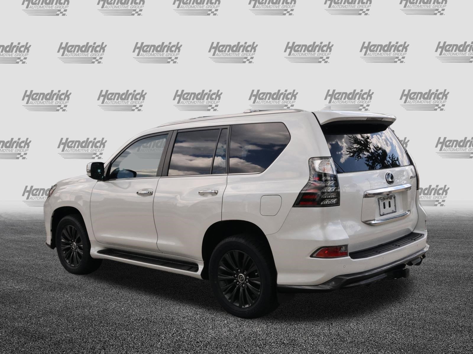 2023 LEXUS GX 460 Premium photo 4
