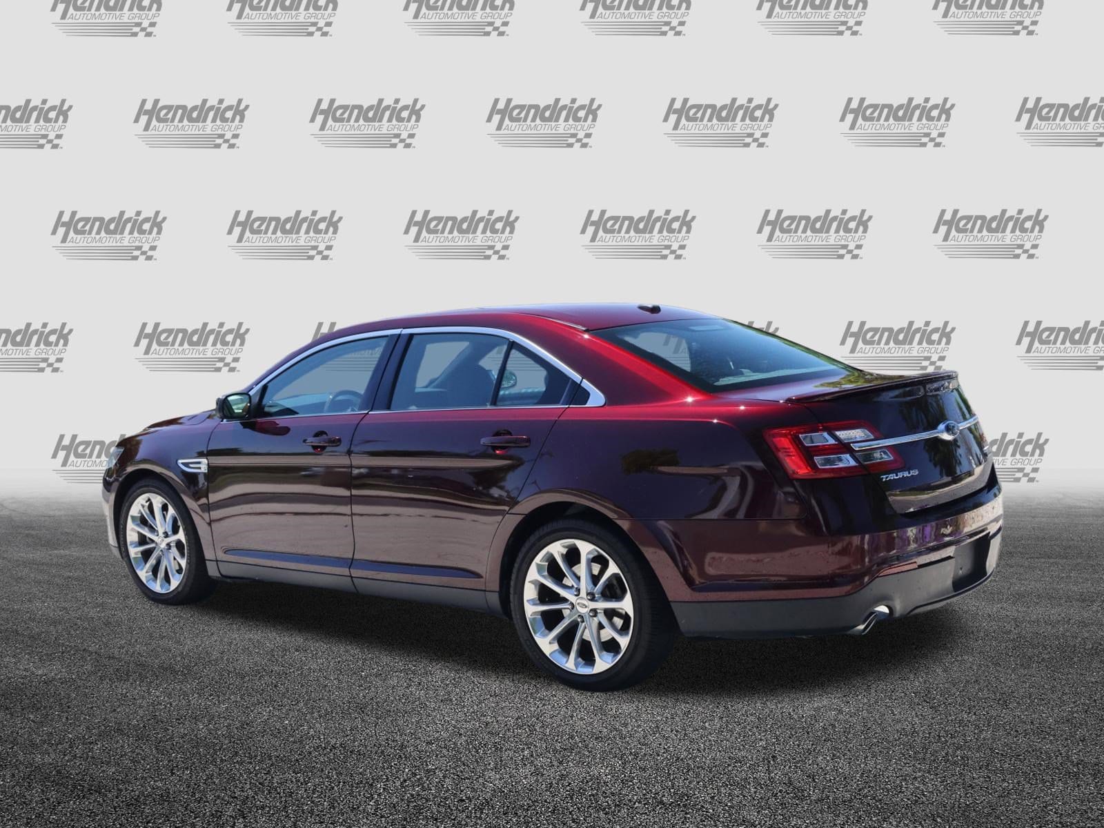 2018 Ford Taurus Limited photo 5