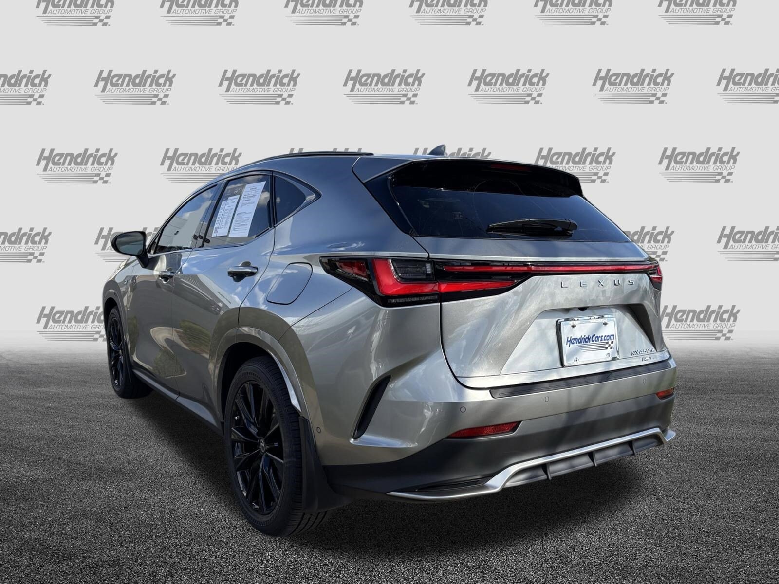 LEXUS NX 450h Plus 450h+ F SPORT Handling