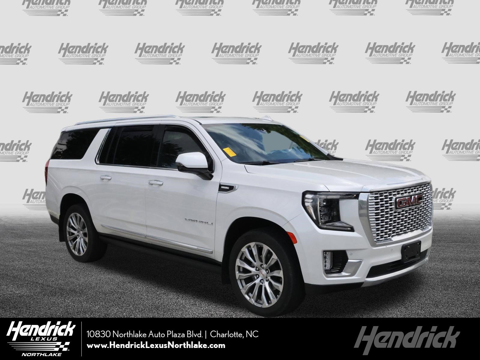 2023 GMC Yukon Denali AWD's photo
