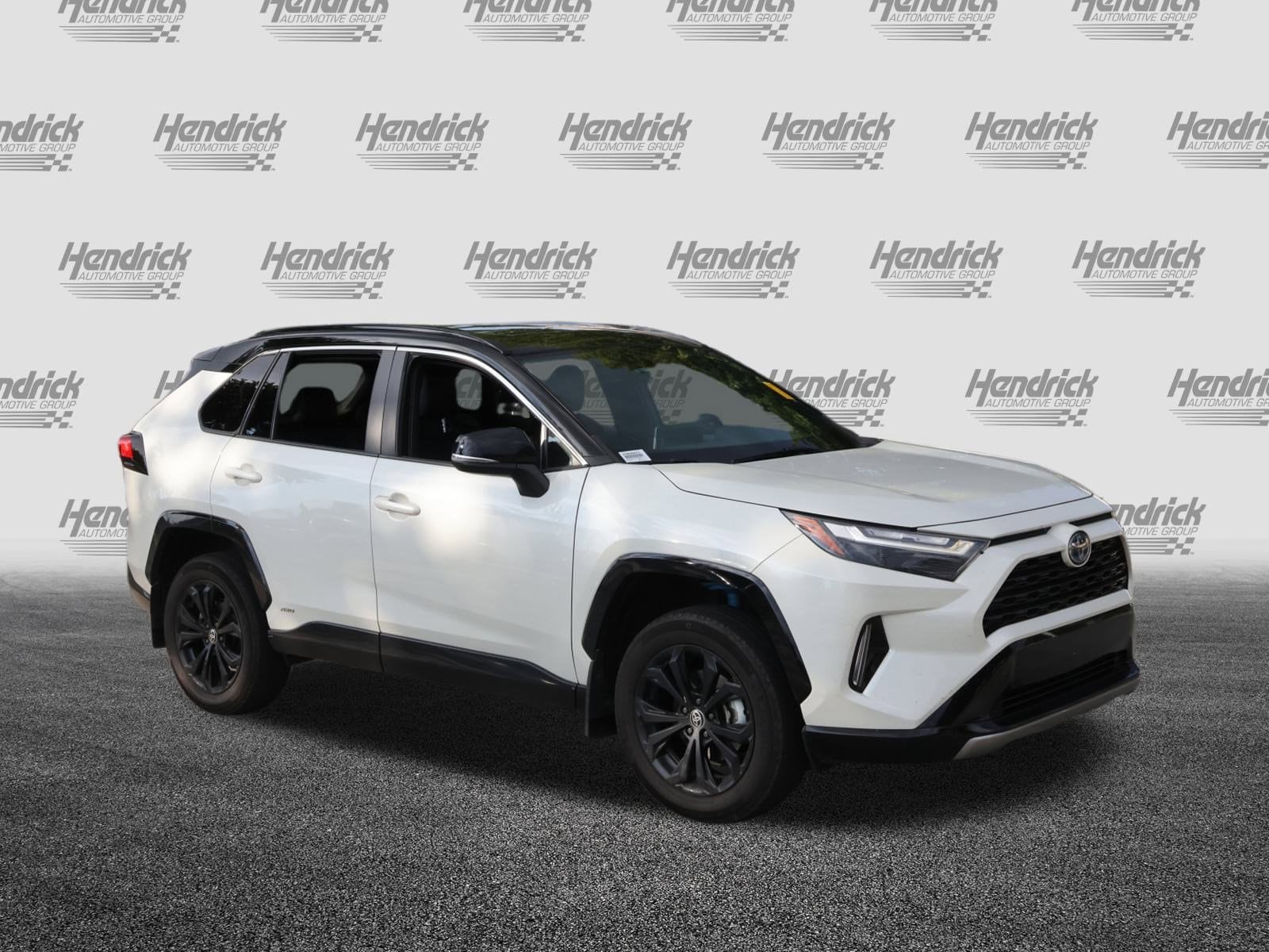 Used 2022 Toyota RAV4 XSE with VIN 4T3E6RFV0NU092483 for sale in Northfield, Minnesota