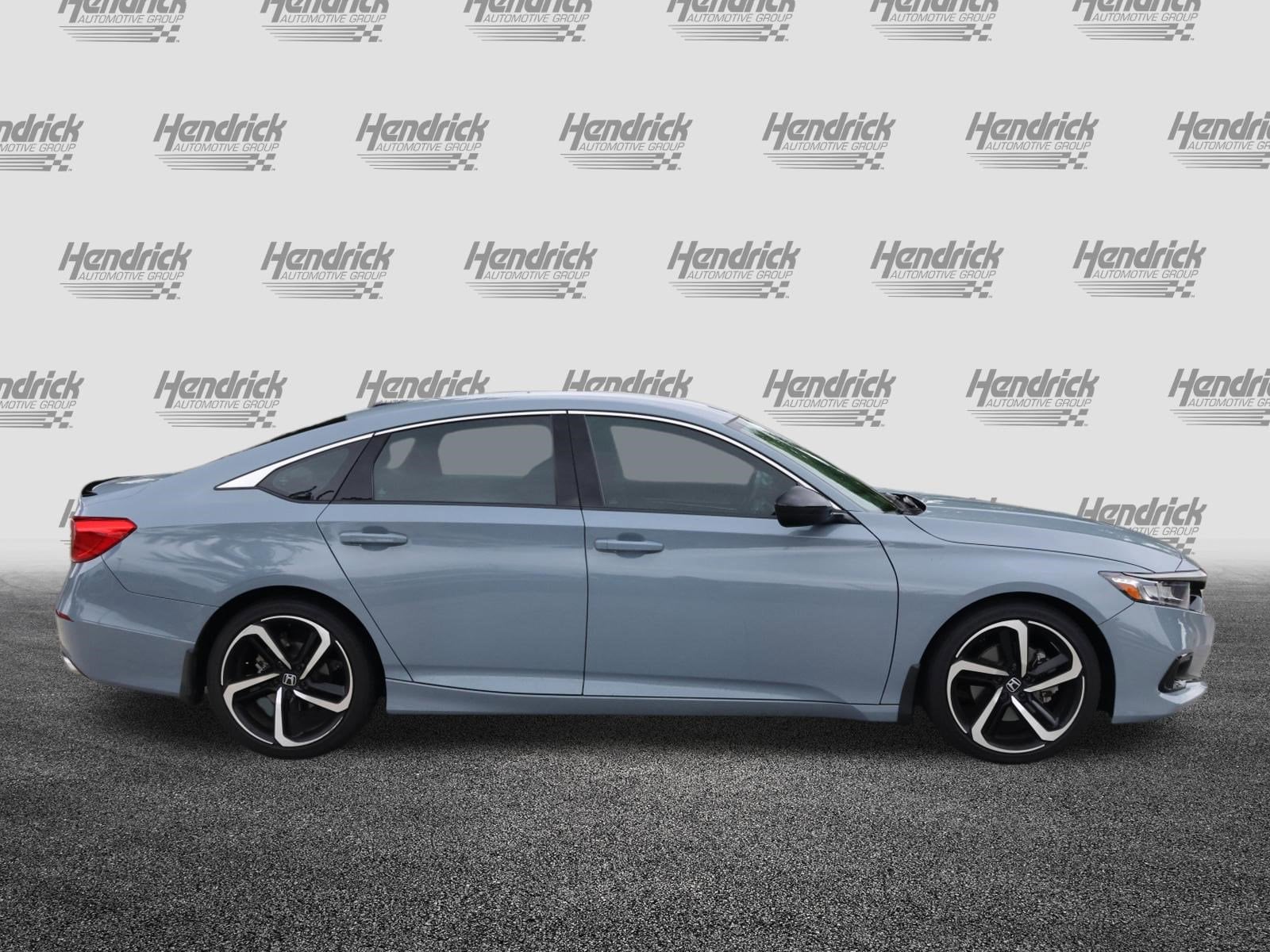 2022 Honda Accord Sedan Sport photo 3