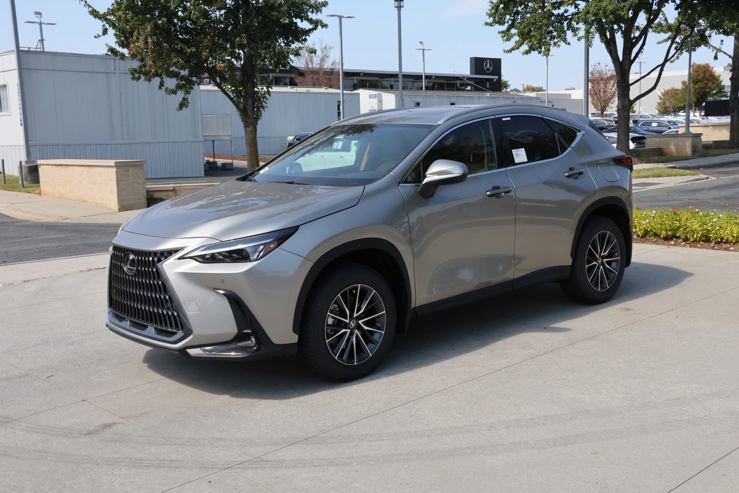 2026 Lexus NX 350 AWD photo 3