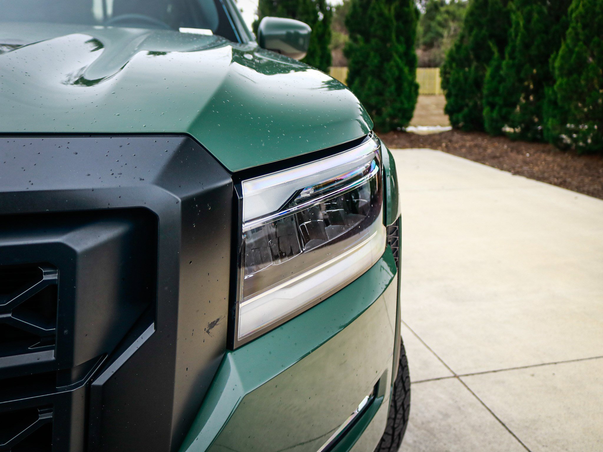 2023 Nissan Frontier PRO-4X photo 2