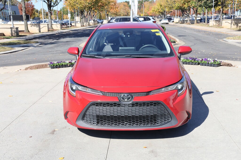 Used 2021 Toyota Corolla LE Sedan