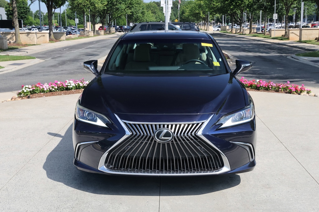 Used 2020 Lexus ES 350 Sedan