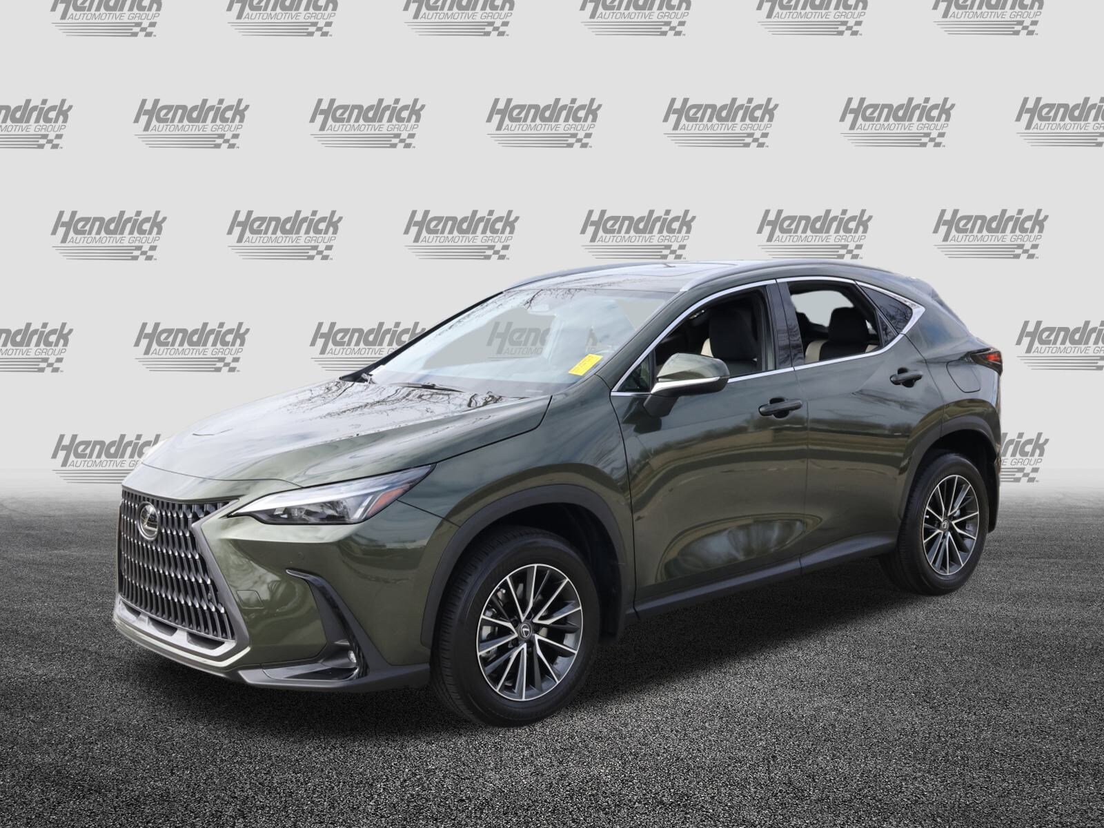 2024 Lexus NX 350 Premium photo 3