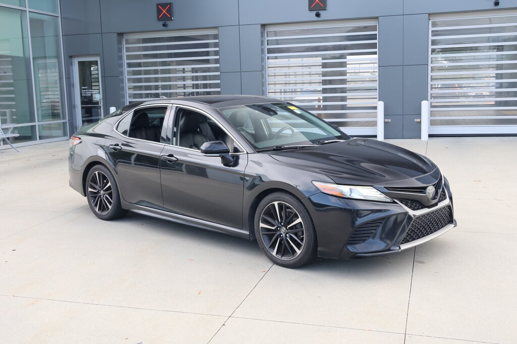Used 2019 Toyota Camry XSE Sedan
