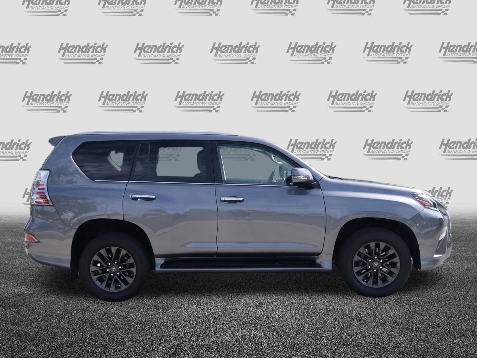 2023 LEXUS GX 460 Premium photo 3