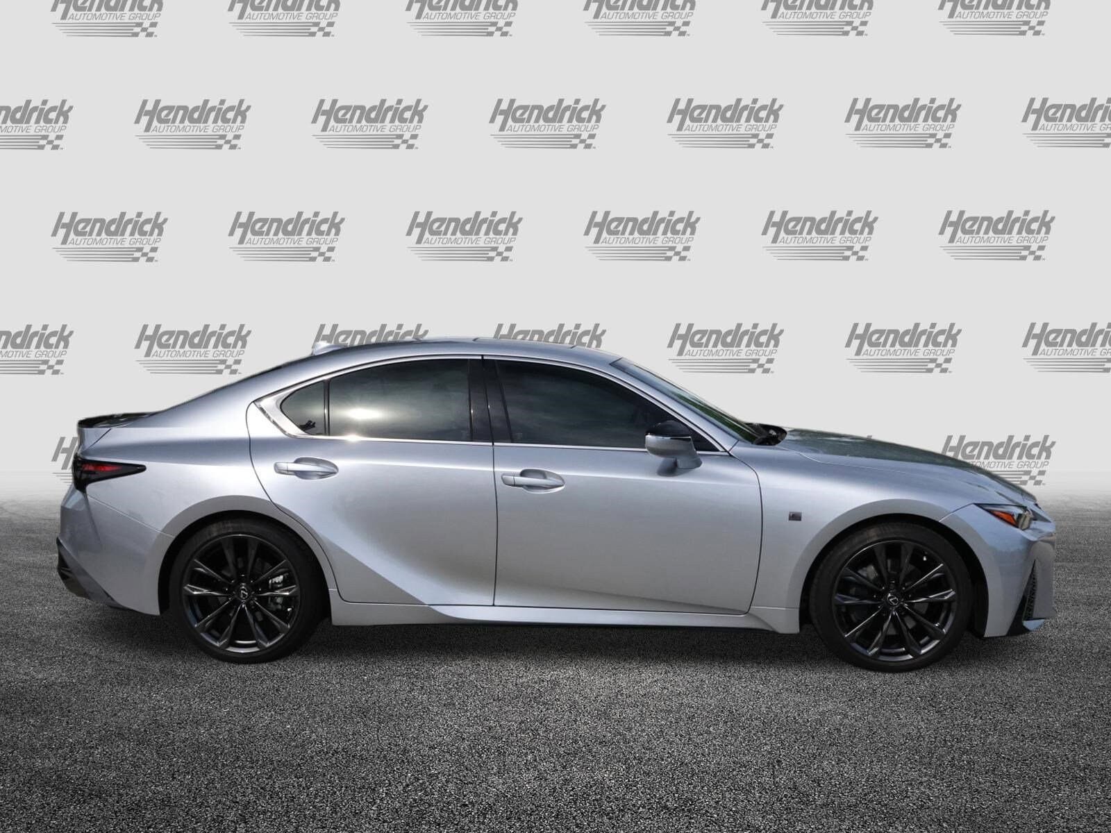 2024 LEXUS IS 300 photo 3