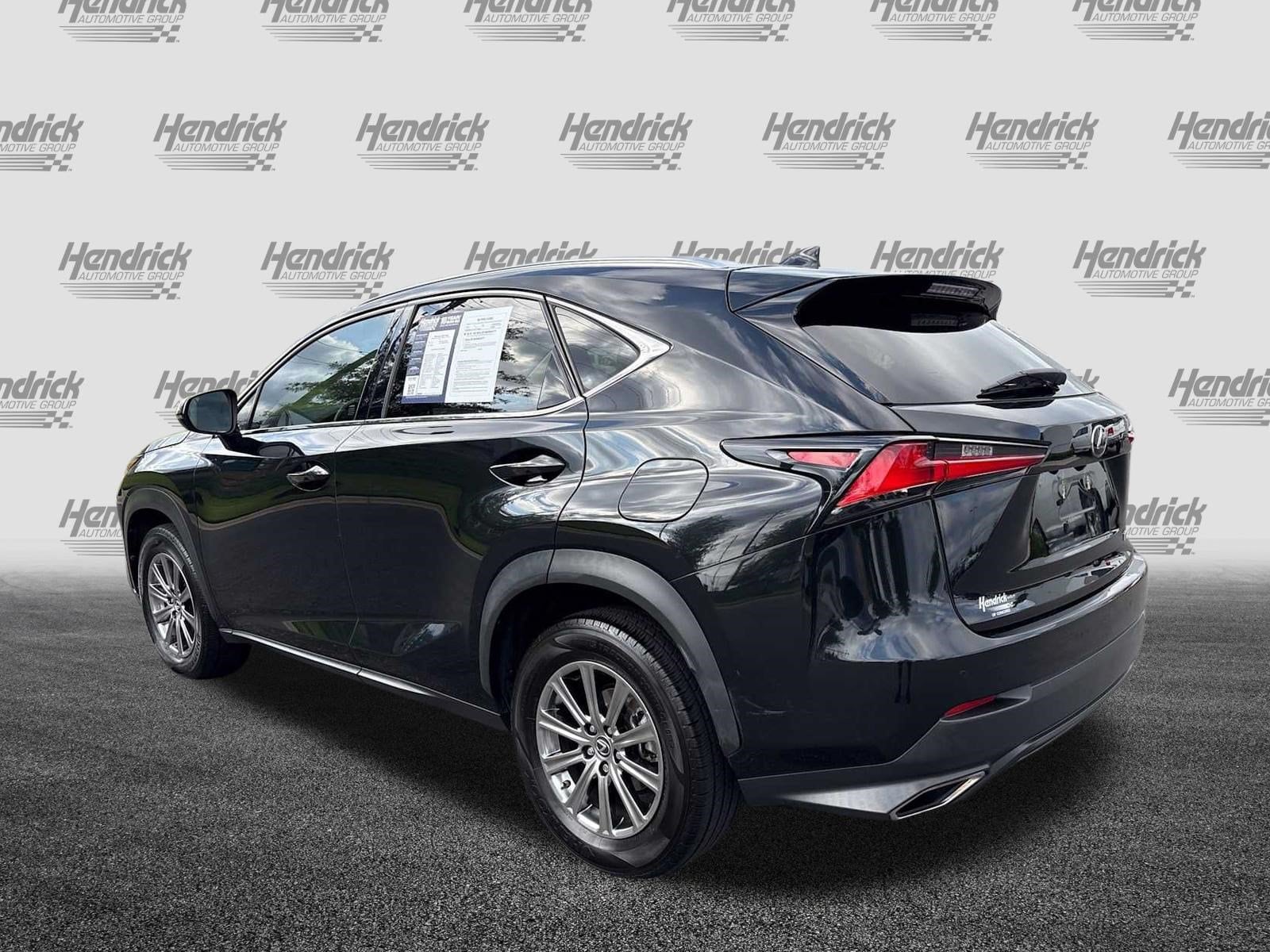 LEXUS NX 300