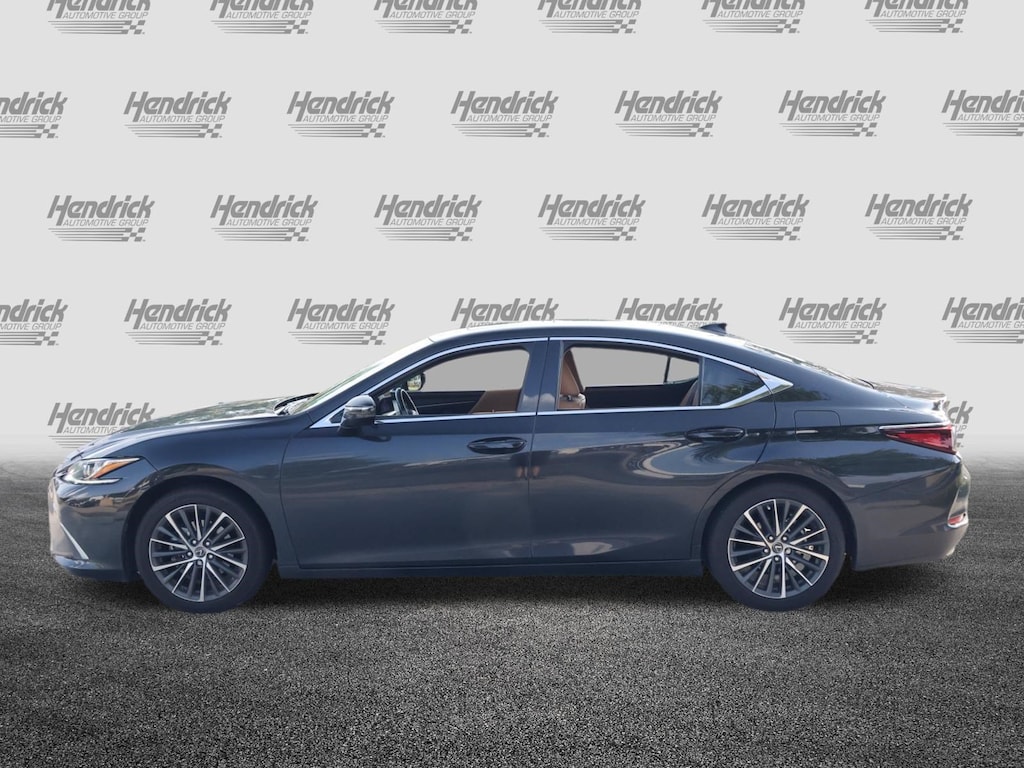 Used 2025 Lexus ES 350 Sedan