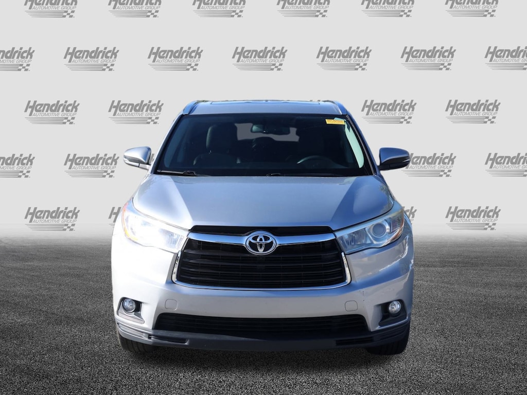 Used 2016 Toyota Highlander XLE SUV