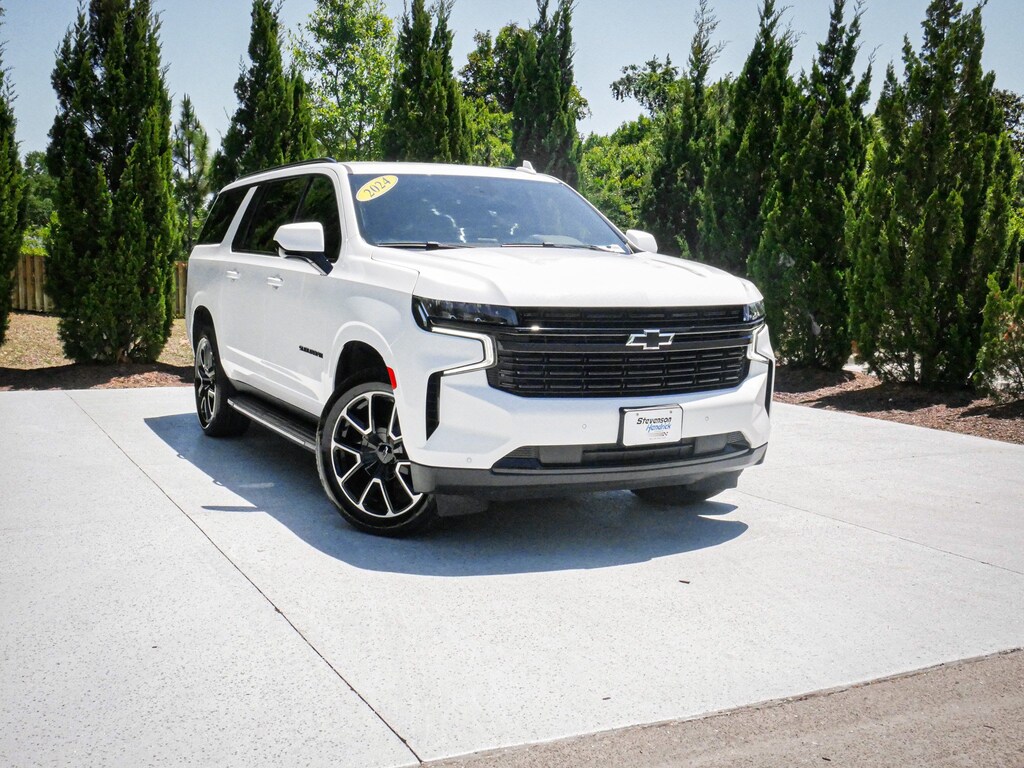 Used 2024 Chevrolet Suburban RST SUV