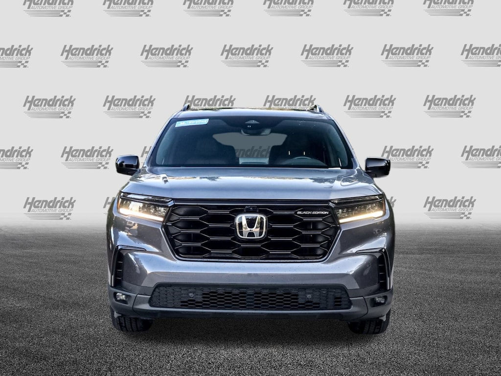 Used 2025 Honda Pilot Black Edition SUV