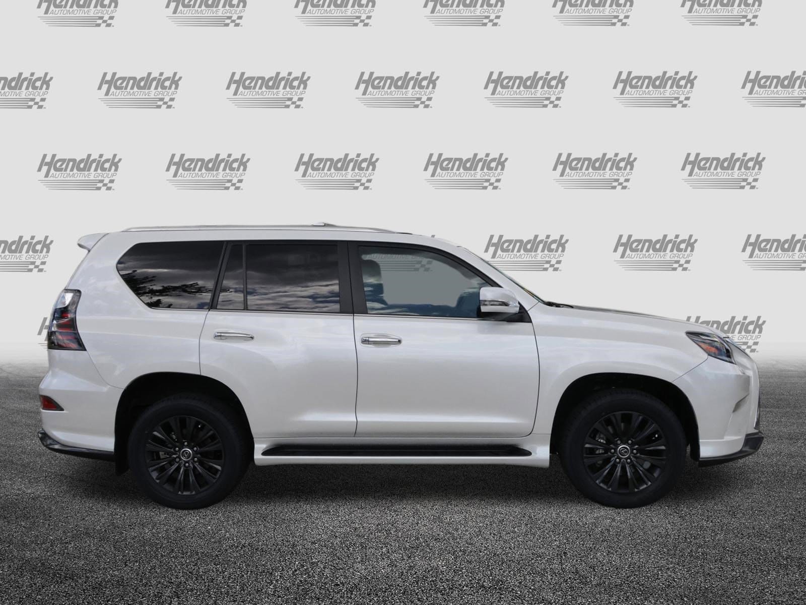 2023 LEXUS GX 460 Premium photo 3