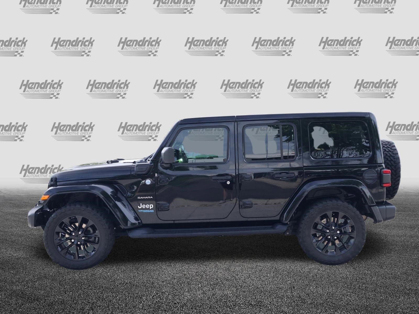 2021 Jeep Wrangler 4xe Unlimited Sahara photo 4