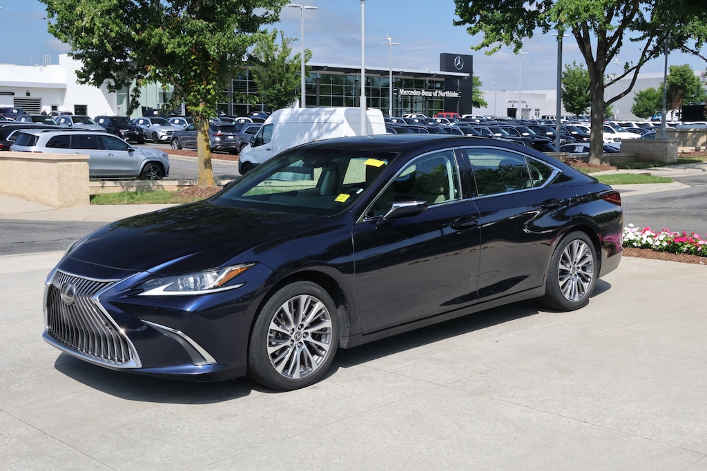 Used 2020 Lexus ES 350 Sedan