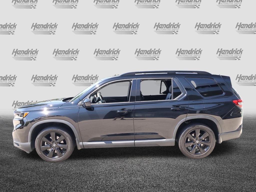 Used 2025 Honda Pilot Black Edition SUV