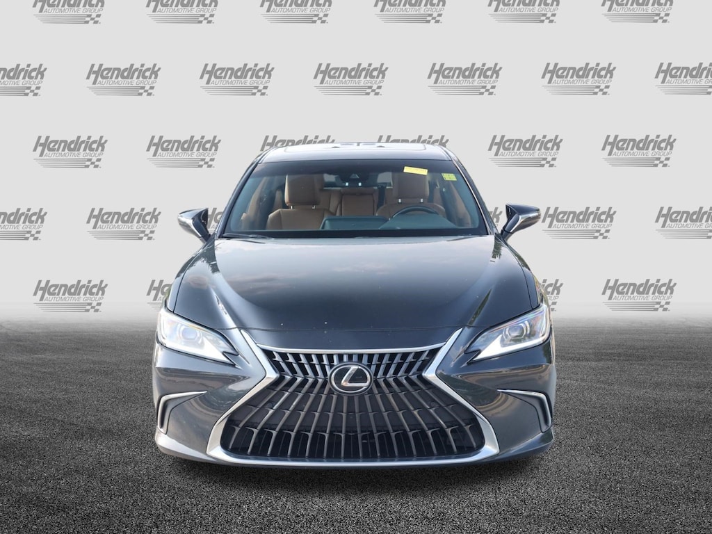 Used 2025 Lexus ES 350 Sedan