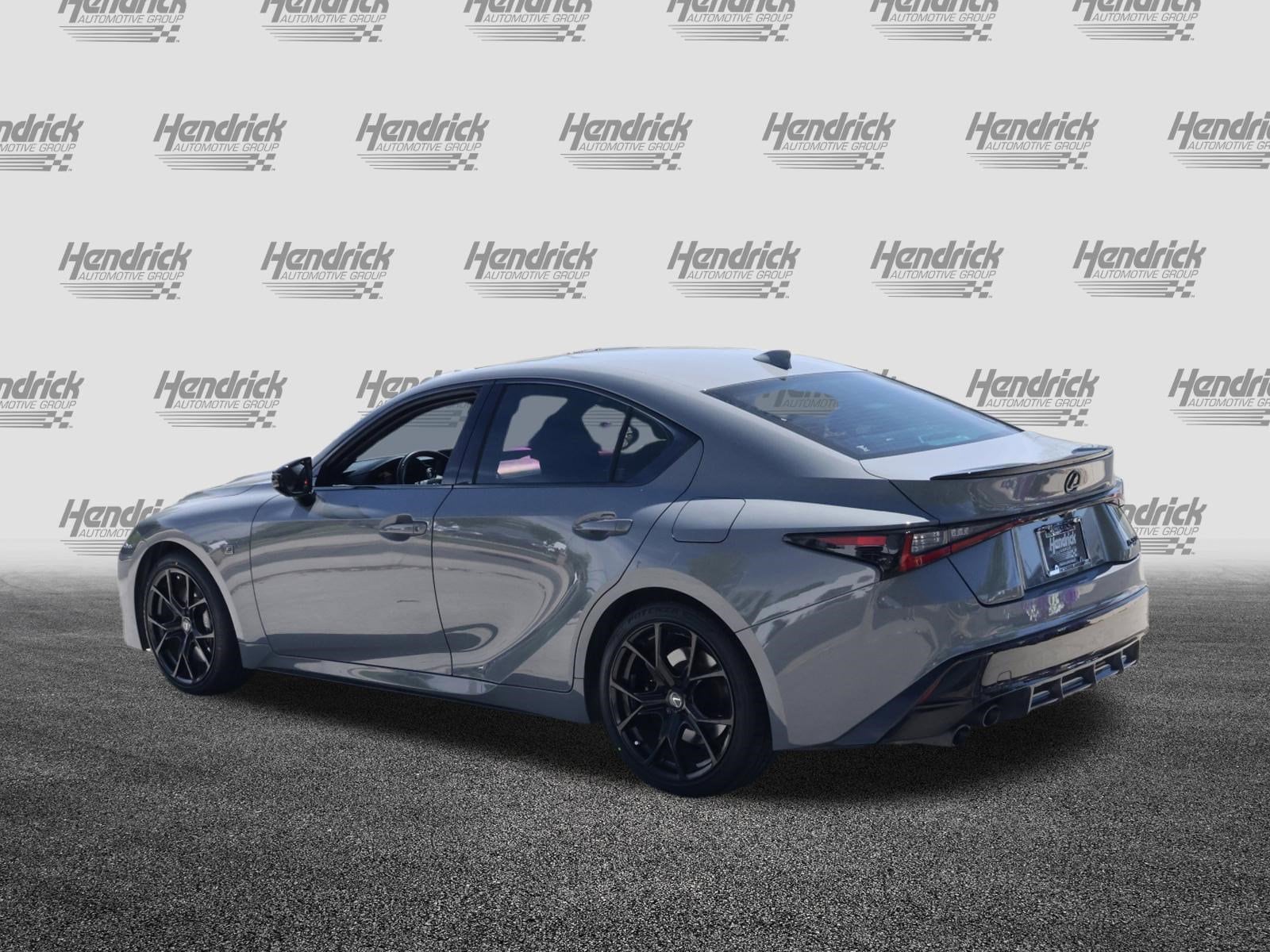 2025 LEXUS IS 500 500 F SPORT Performance photo 5