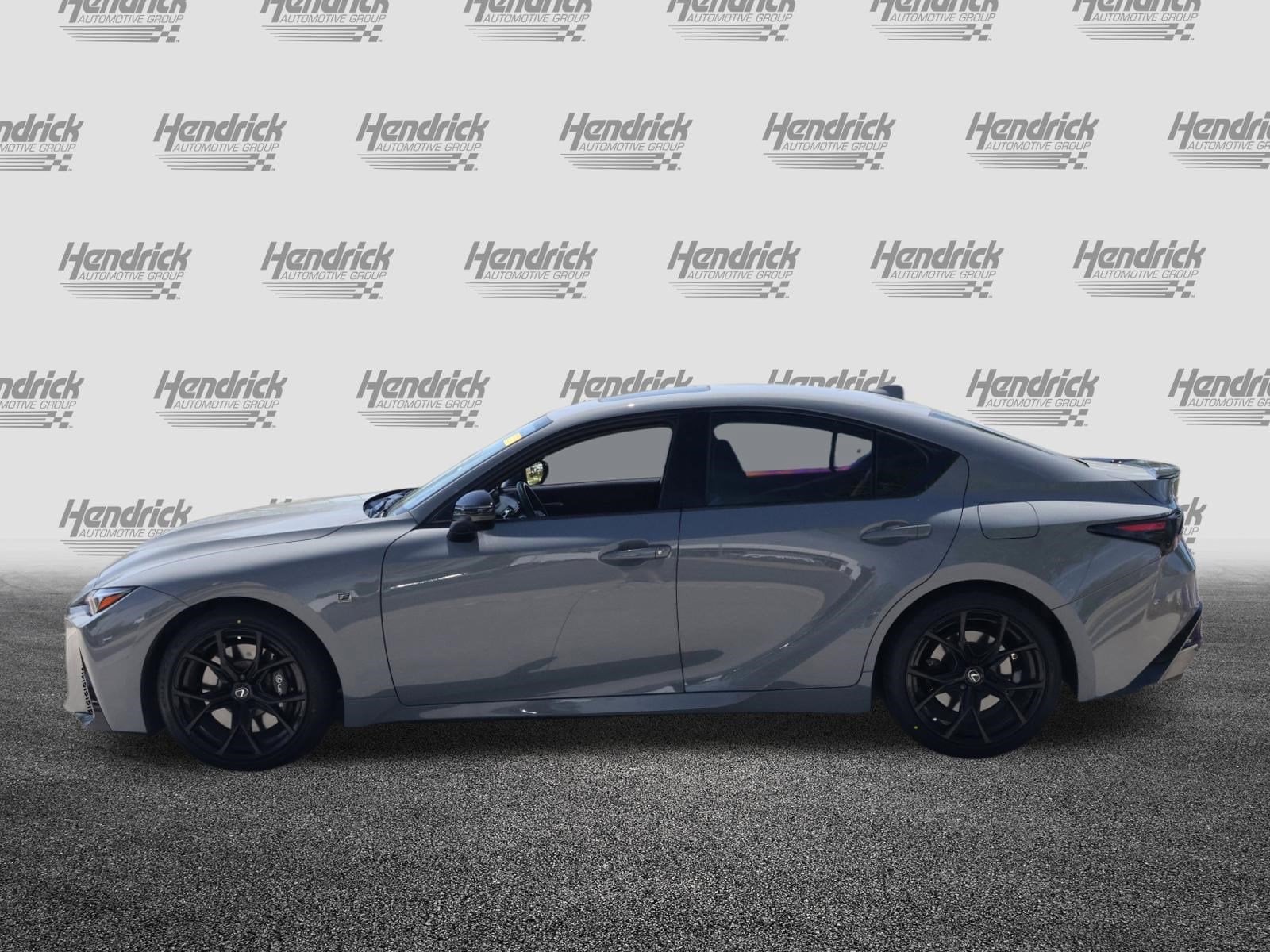 2025 LEXUS IS 500 500 F SPORT Performance photo 4