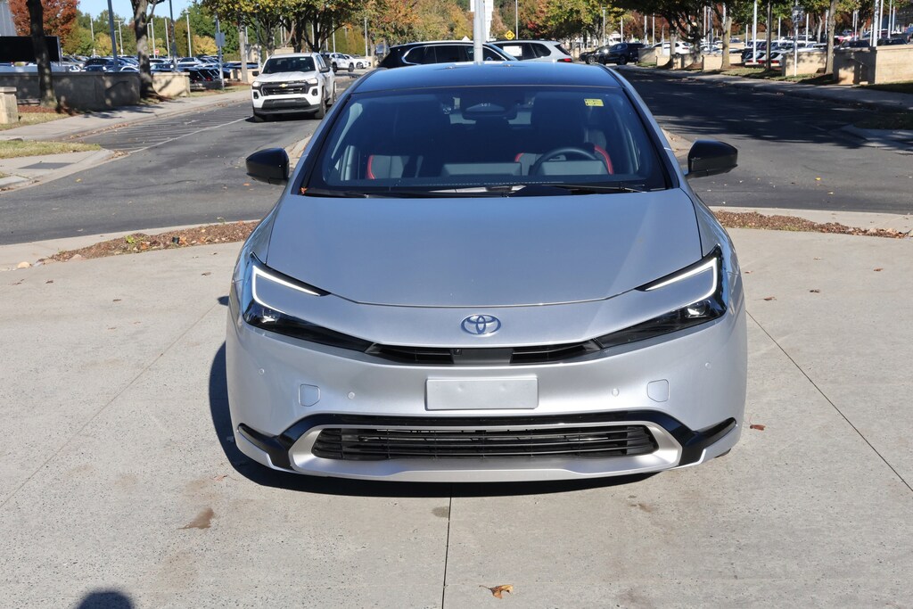 Used 2024 Toyota Prius Prime XSE Premium Hatchback