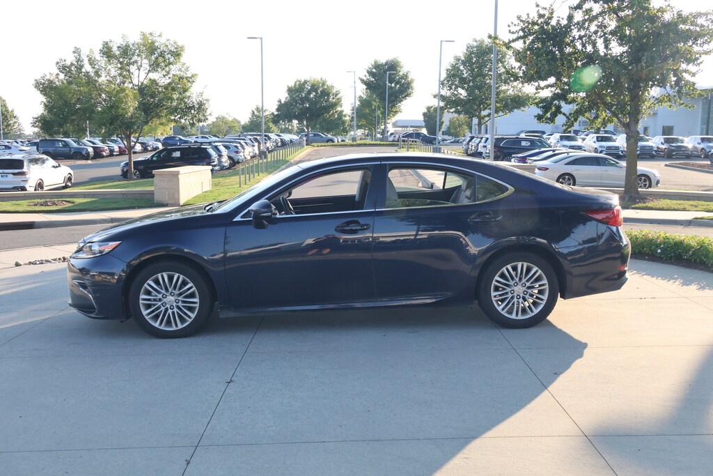 Used 2017 Lexus ES 350 Sedan