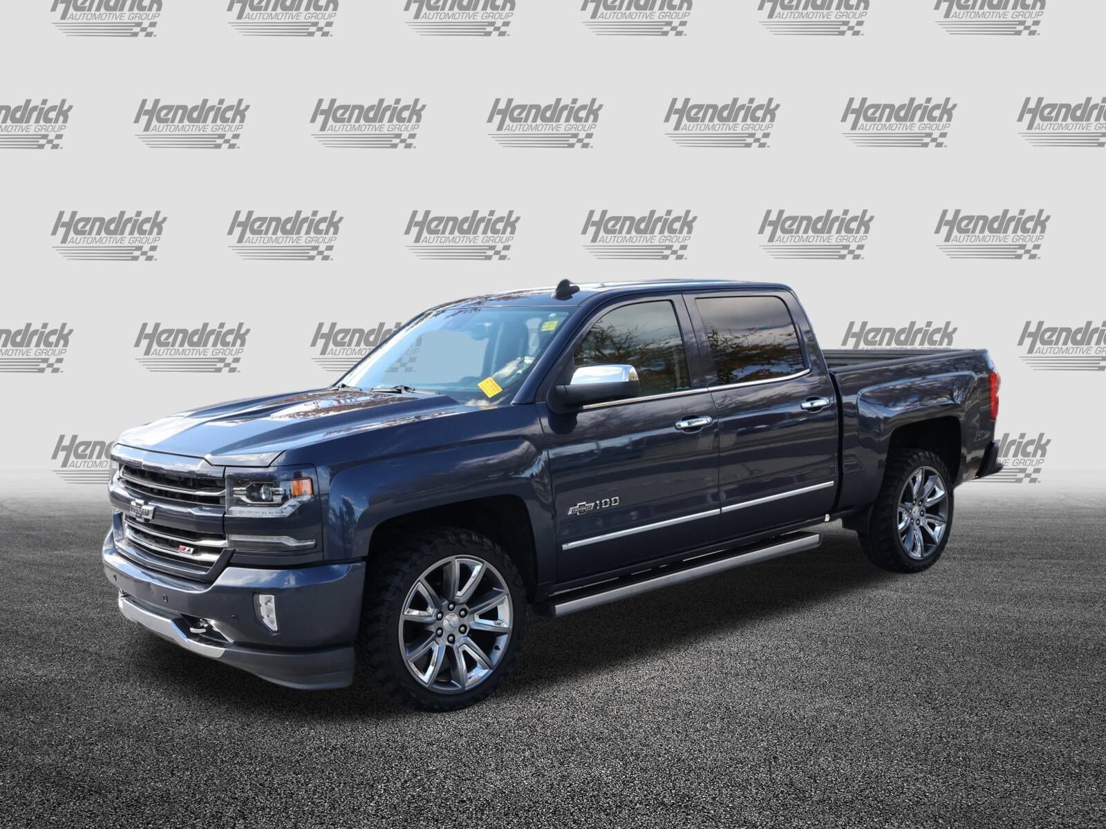 2018 Chevrolet Silverado 1500 LTZ photo 3