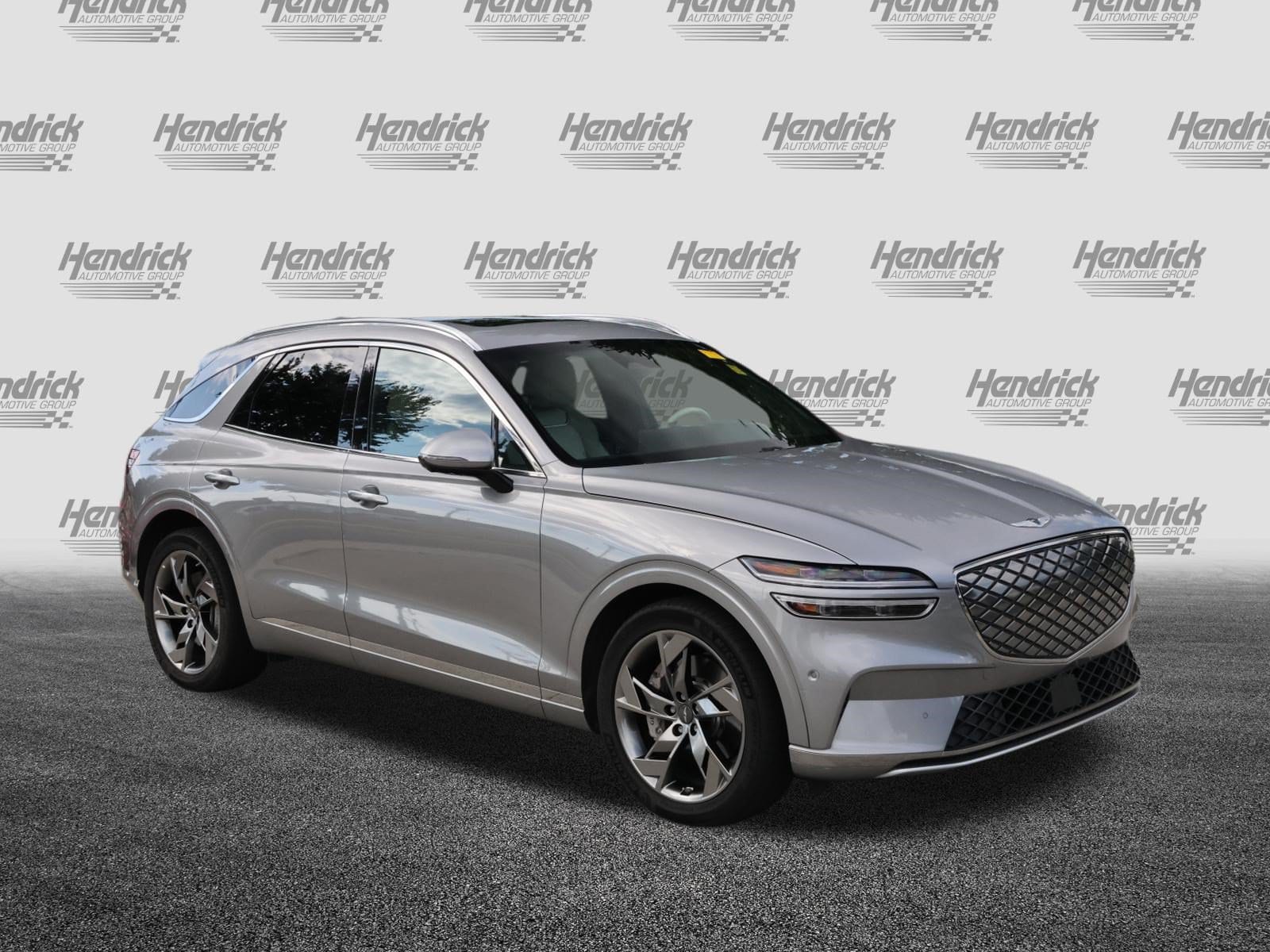 Genesis Electrified GV70 Advanced