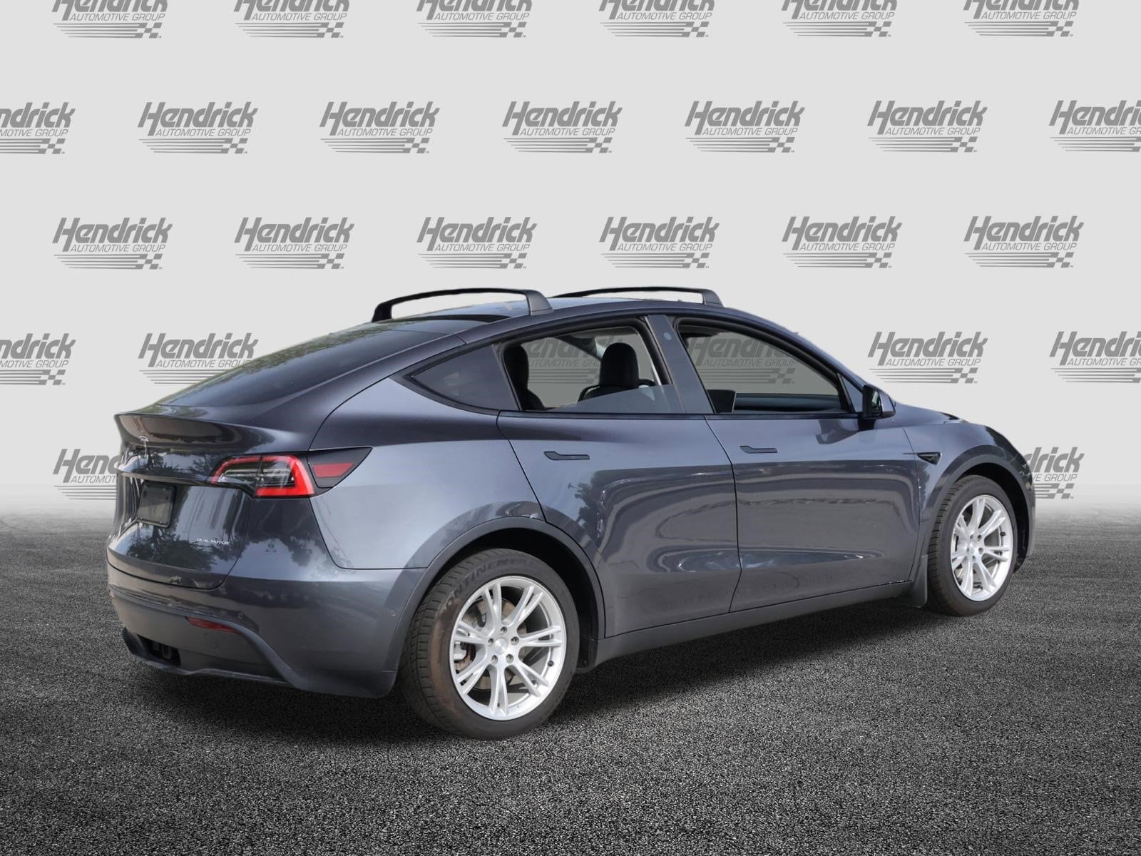 2021 Tesla Model Y Long Range photo 3