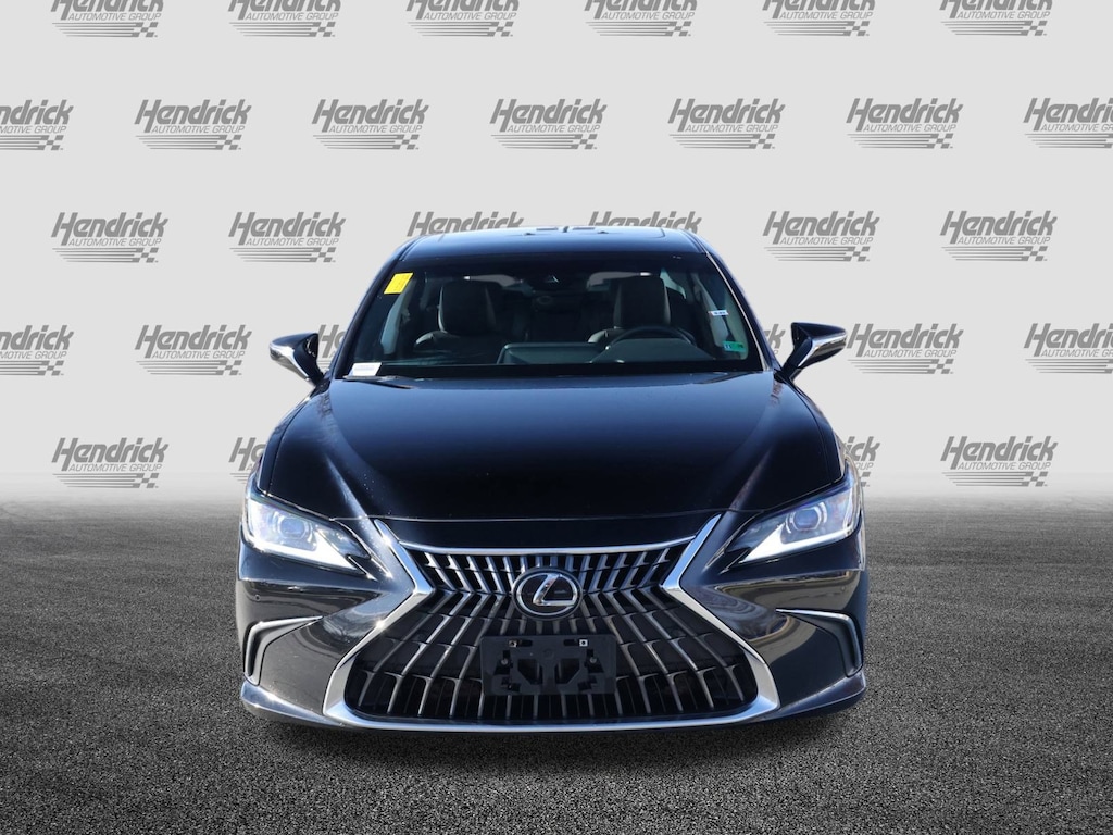 Used 2024 Lexus ES 350 Sedan