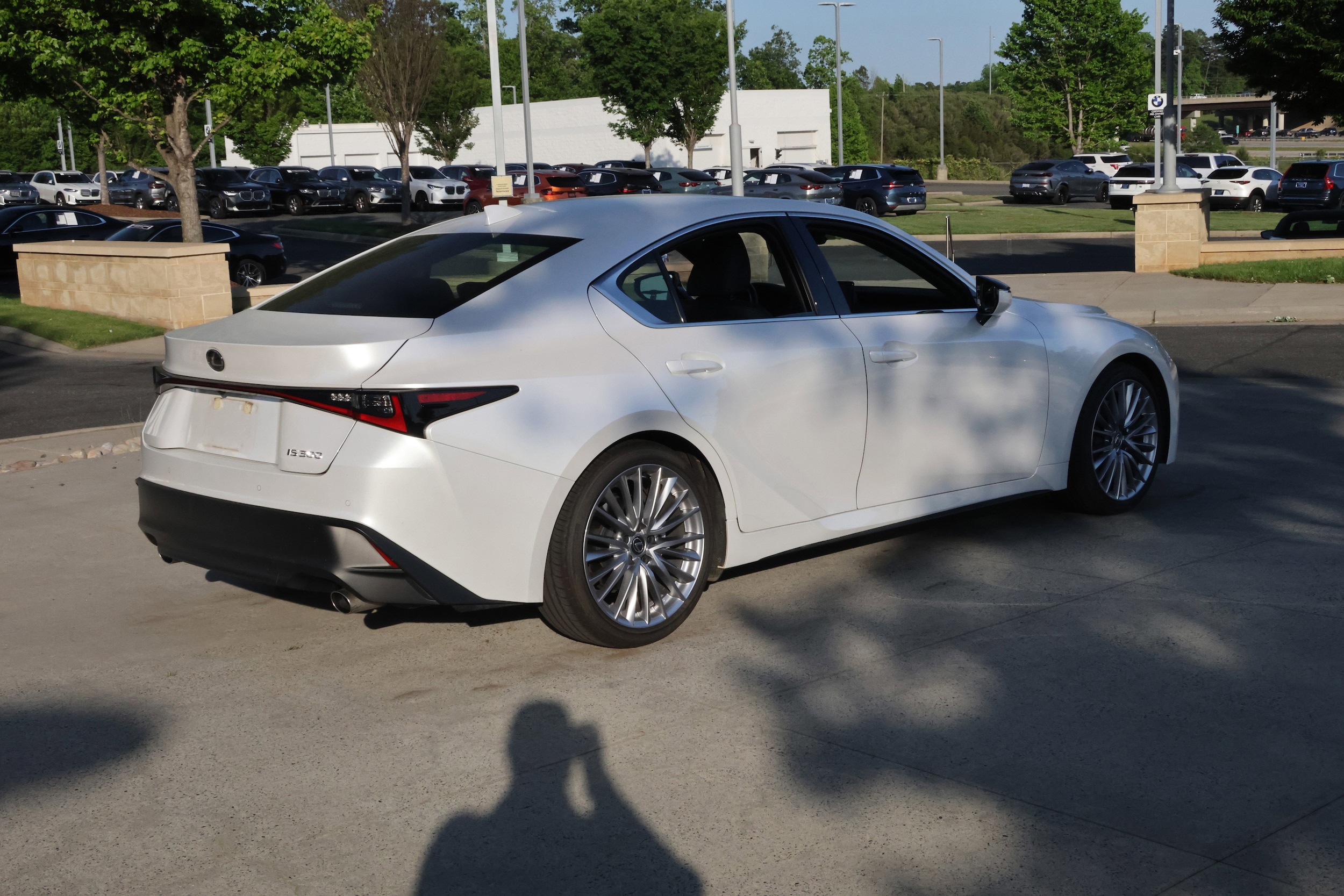 2024 LEXUS IS 300 photo 6