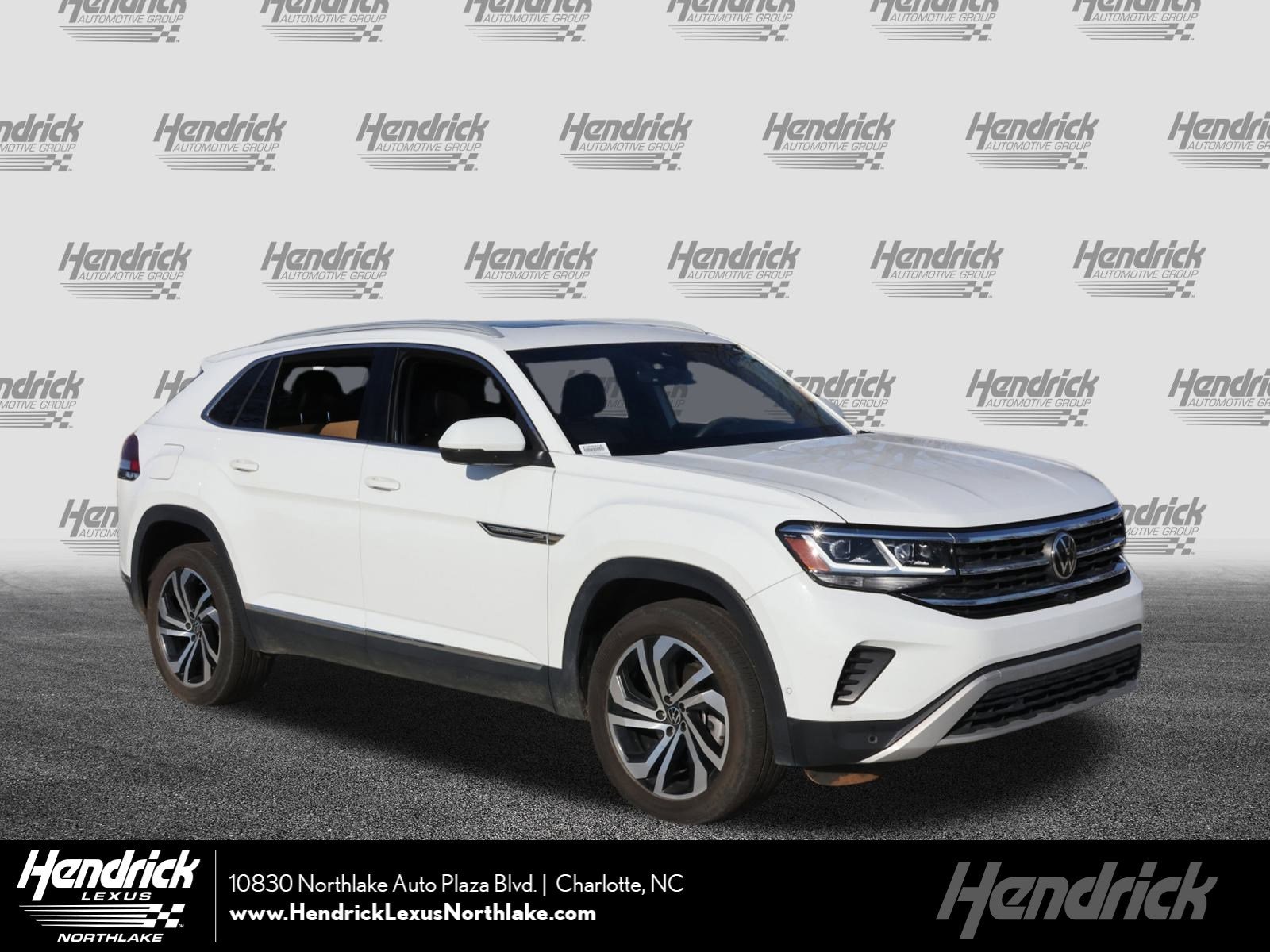 2021 Volkswagen Atlas Cross Sport SEL Premium's photo