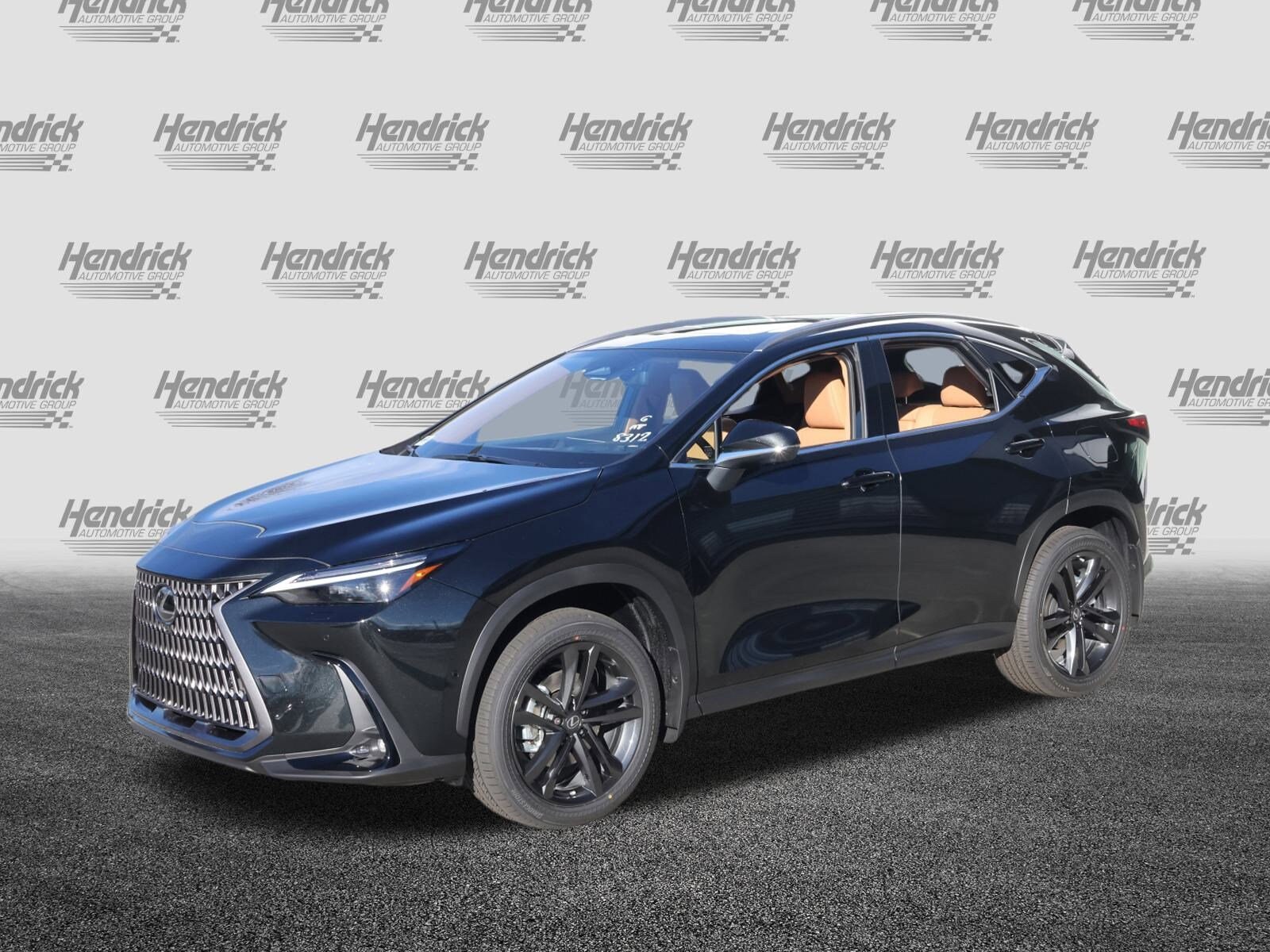 2026 Lexus NX 450h+ Luxury photo 4