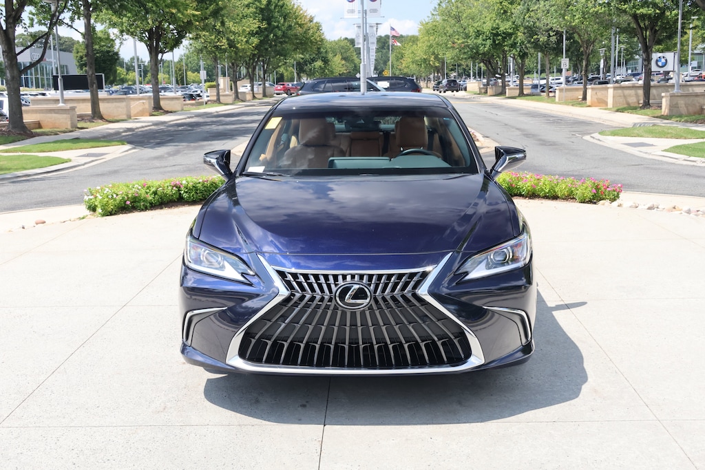 Used 2025 Lexus ES 350 Sedan
