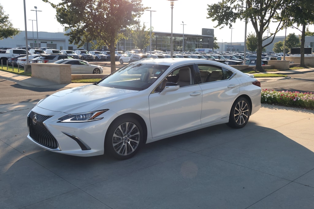 Used 2020 Lexus ES 300h Sedan
