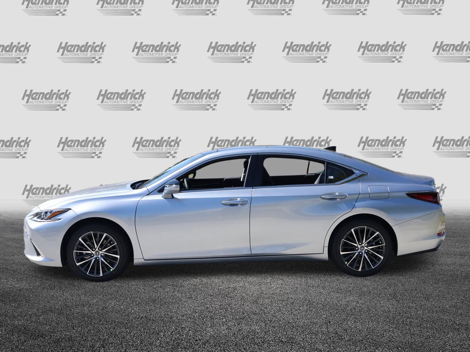 2025 Lexus ES 350 photo 4