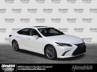 2024 LEXUS ES 300h Ultra Luxury Sedan