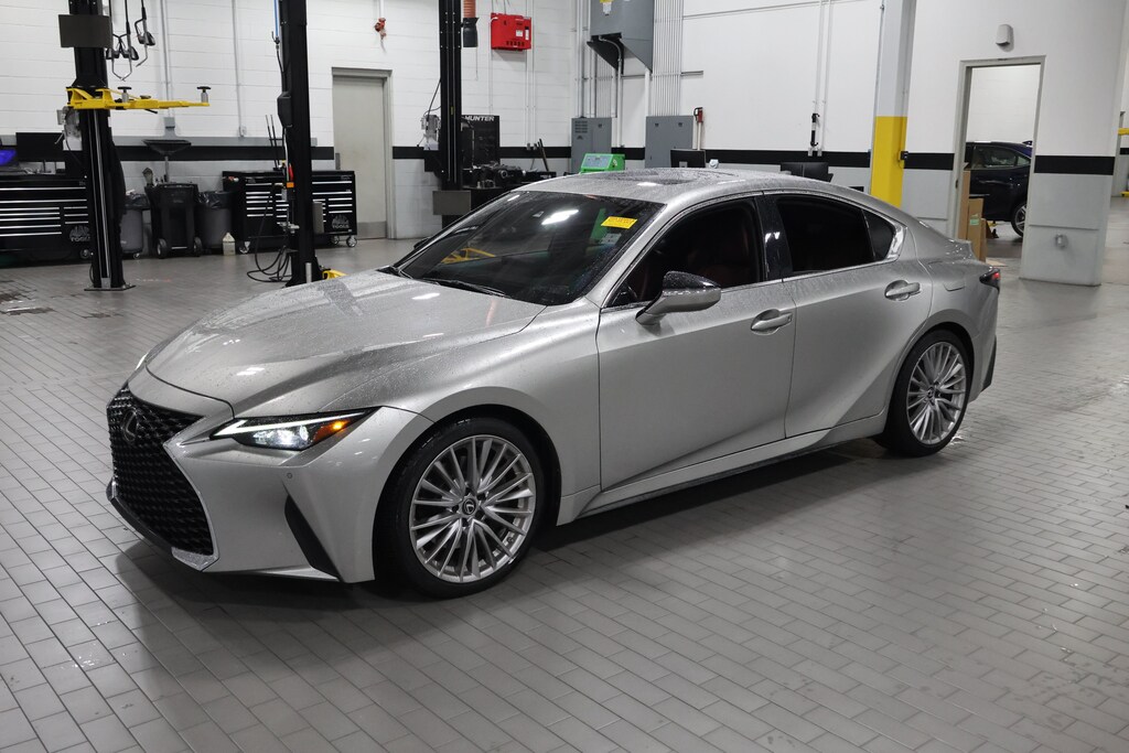 Used 2022 Lexus IS 300 Sedan