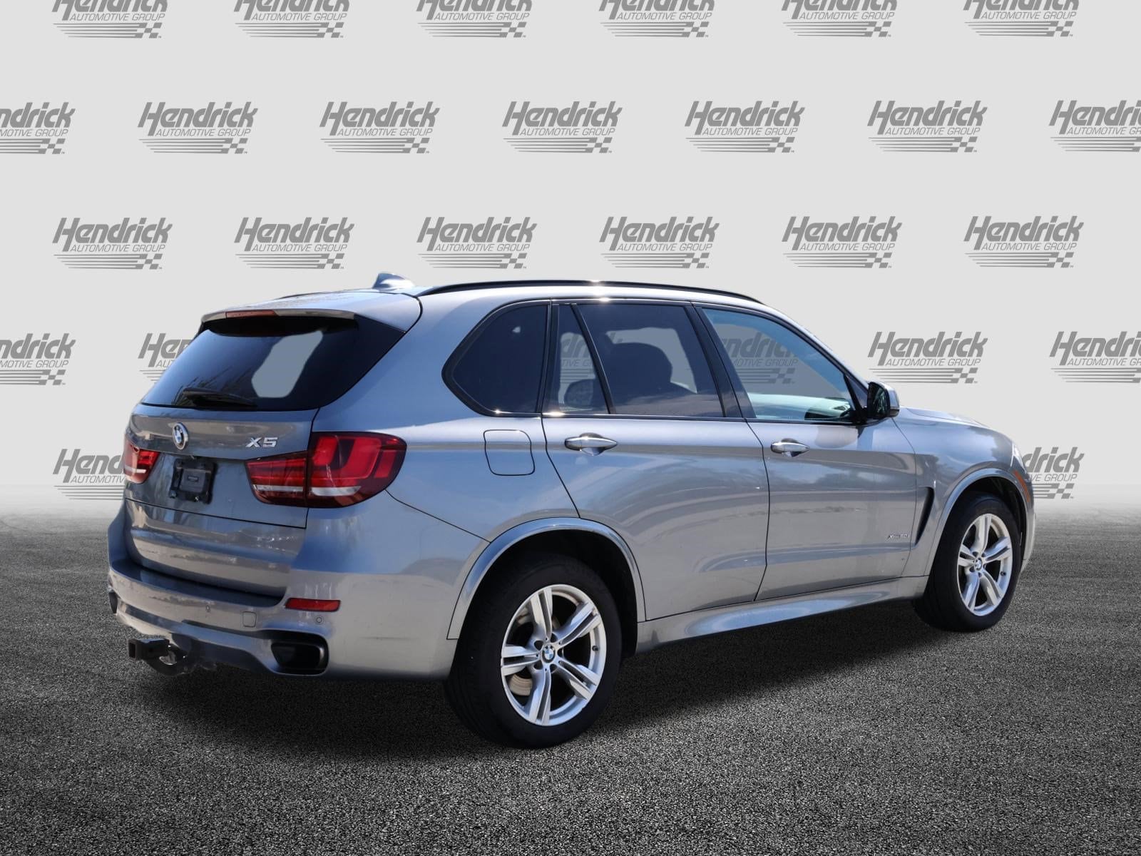 2015 BMW X5 xDrive50i photo 3