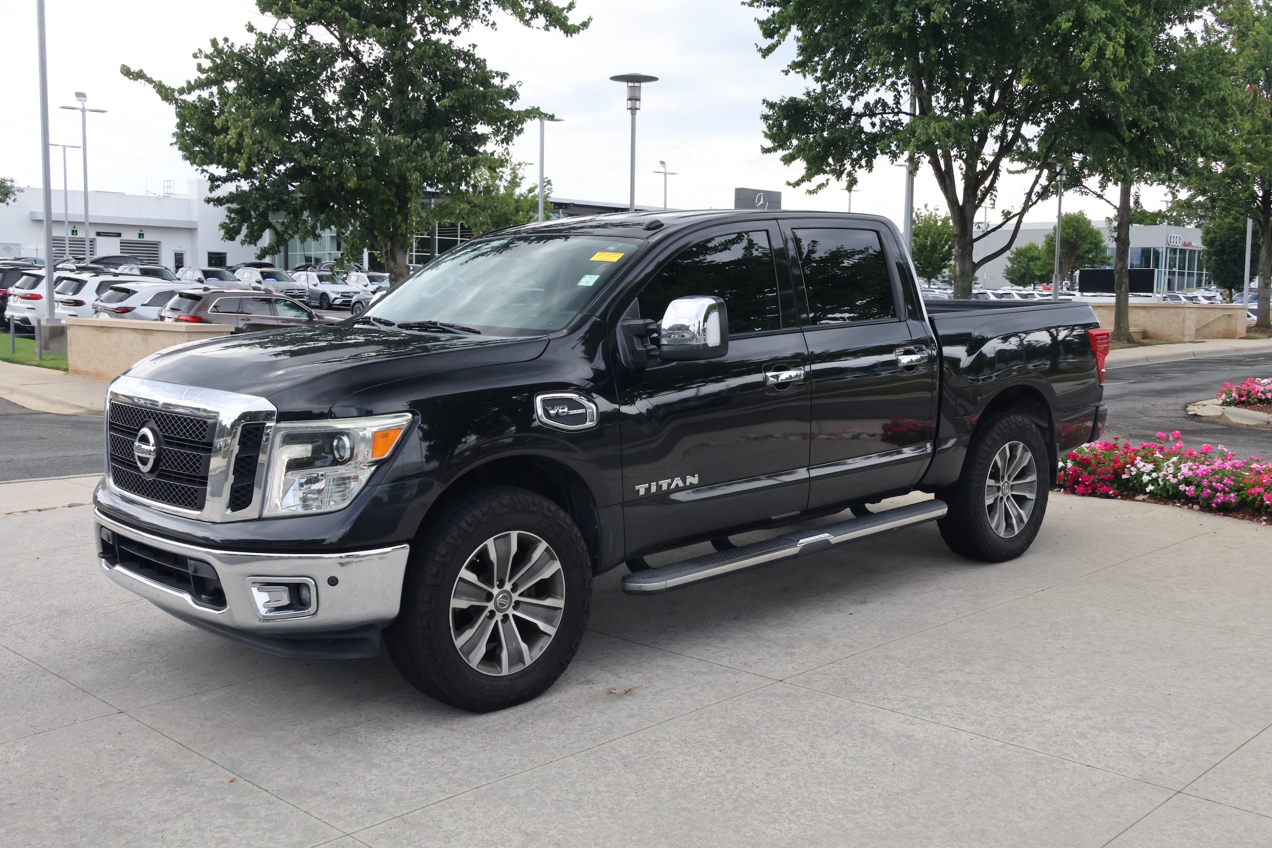 Nissan Titan SL 4x4 Crew Cab
