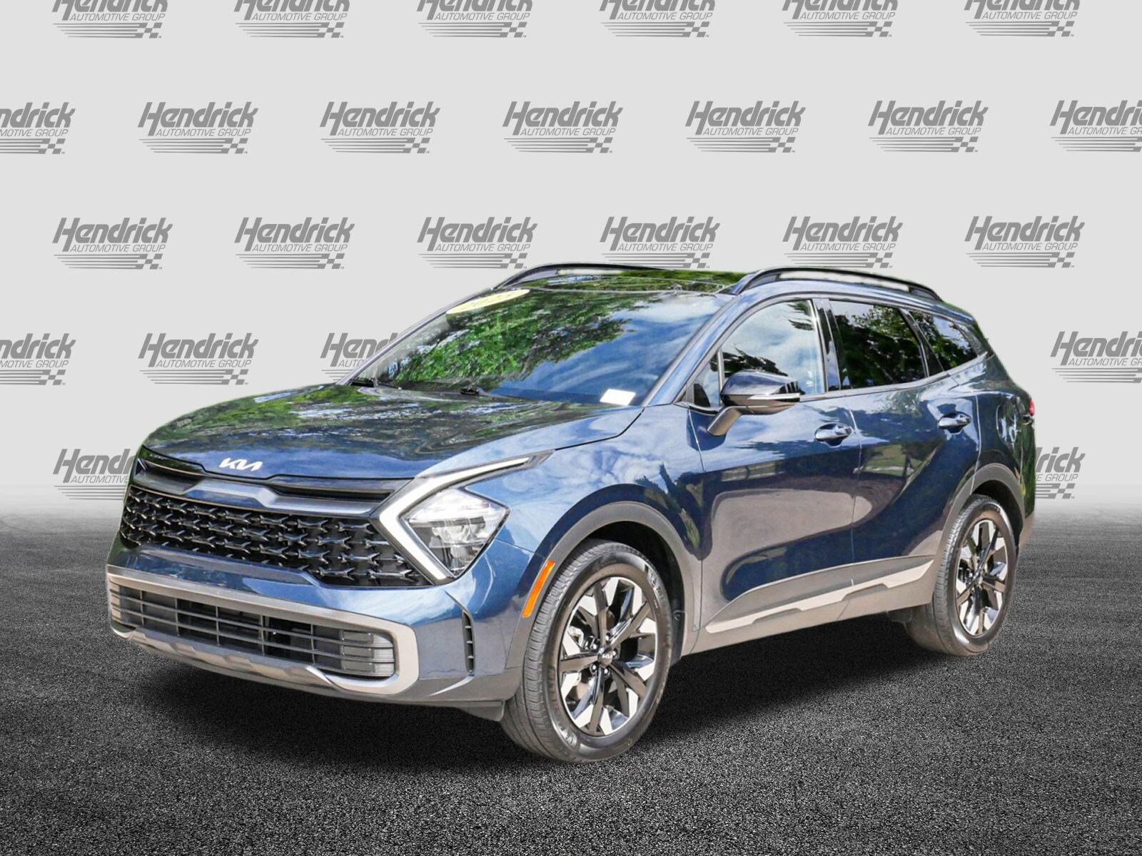 2023 Kia Sportage Plug-In Hybrid X-Line photo 3